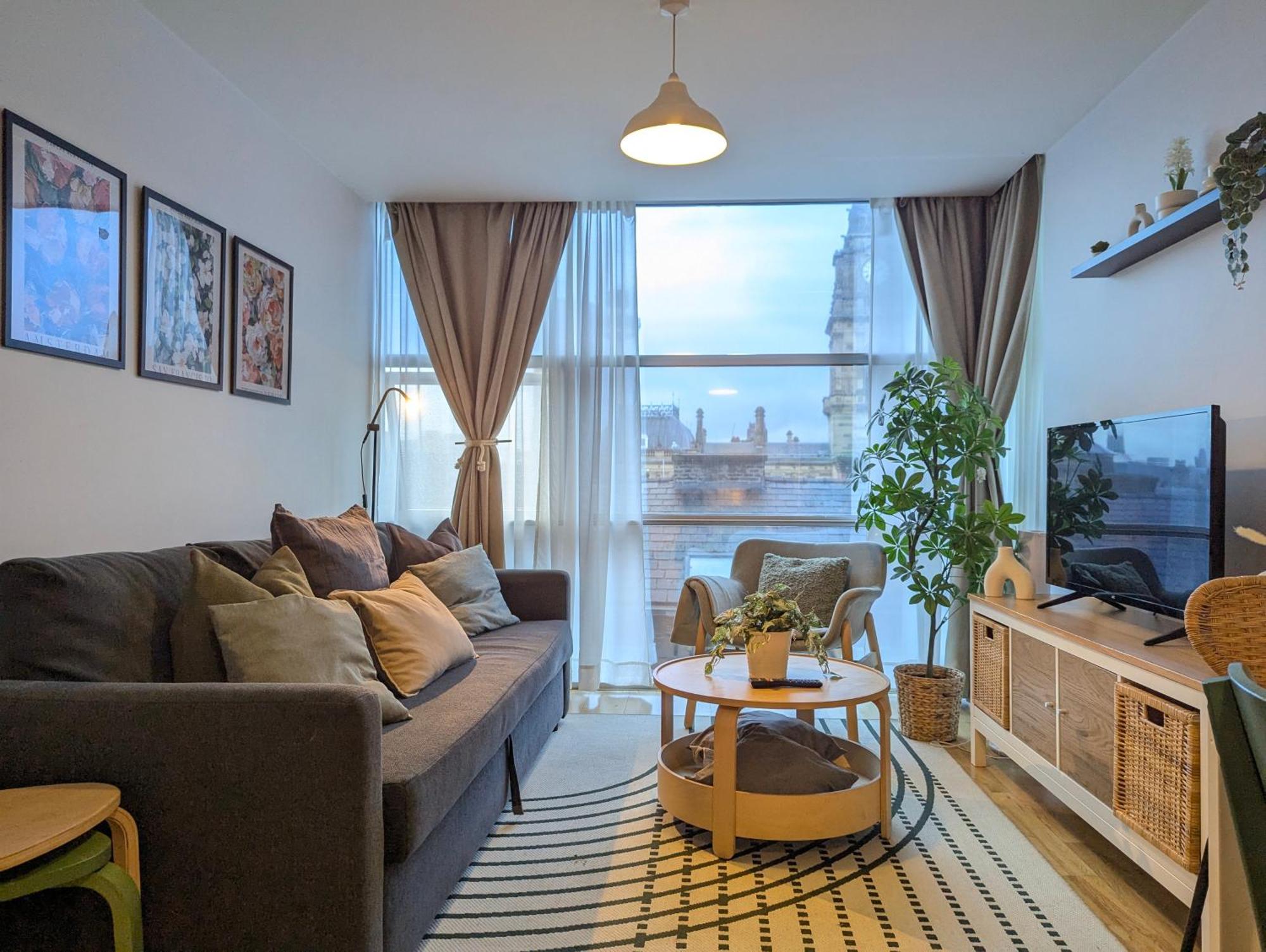 Apartment Centre Morden 1-bedroom Near Dock Liverpool
